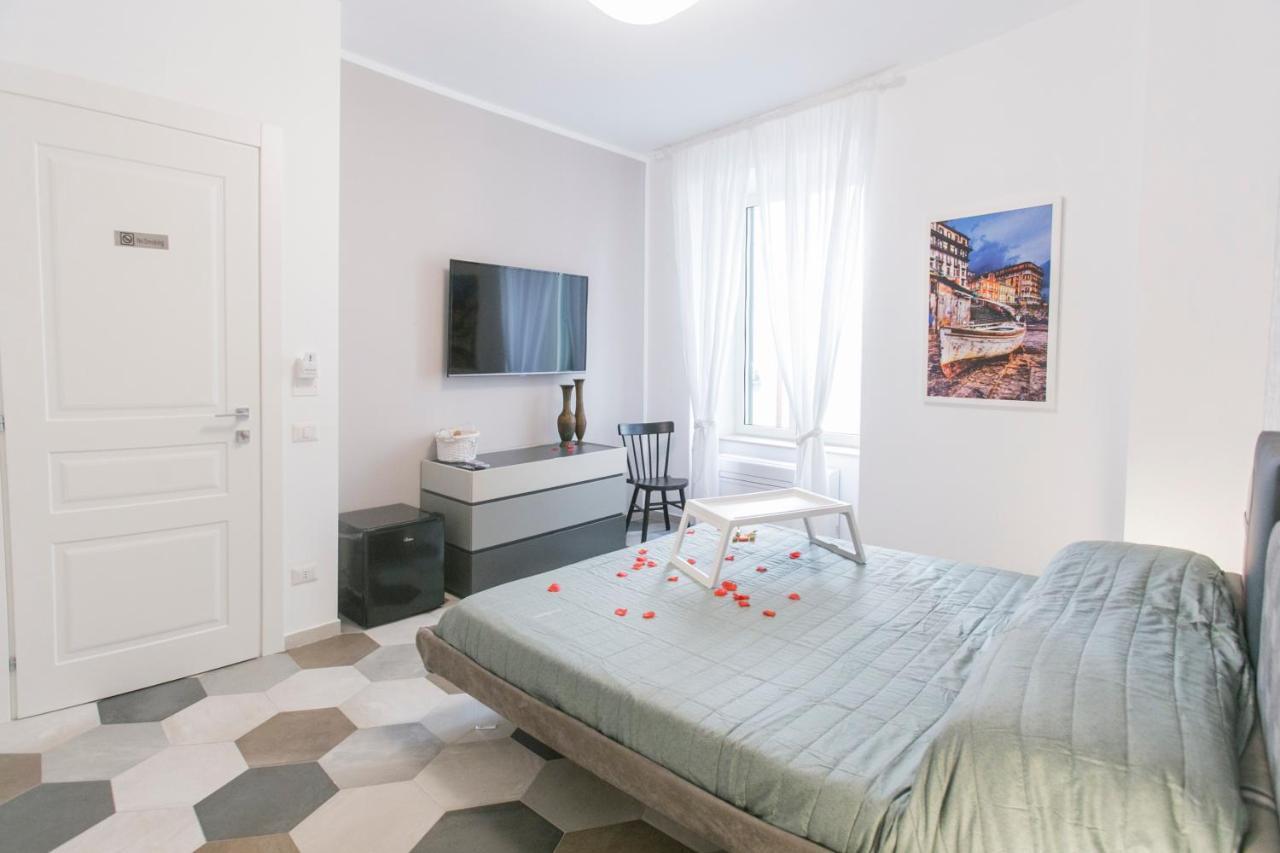 Bed and Breakfast Anticaglia/24 Napoli Esterno foto