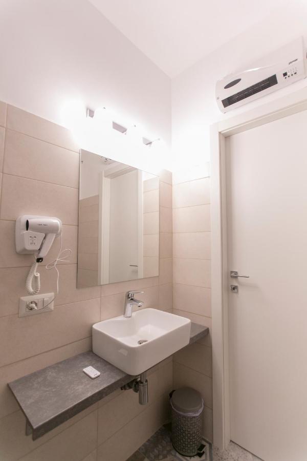 Bed and Breakfast Anticaglia/24 Napoli Esterno foto