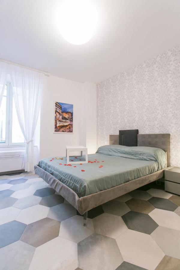 Bed and Breakfast Anticaglia/24 Napoli Esterno foto