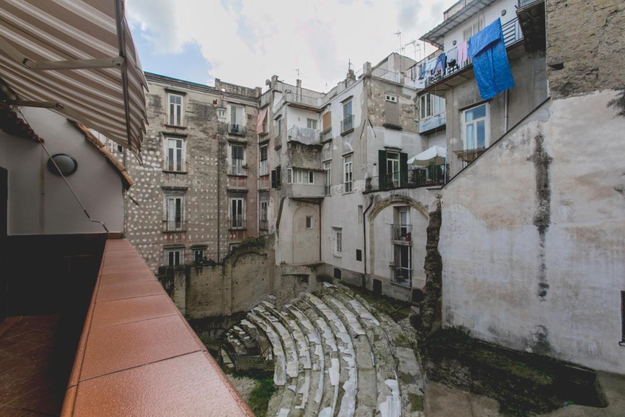 Bed and Breakfast Anticaglia/24 Napoli Esterno foto