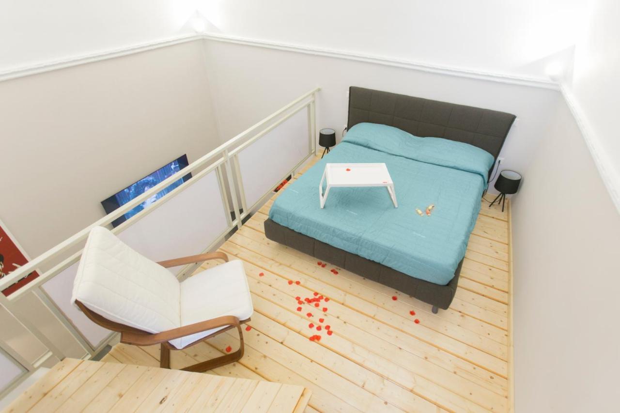 Bed and Breakfast Anticaglia/24 Napoli Esterno foto