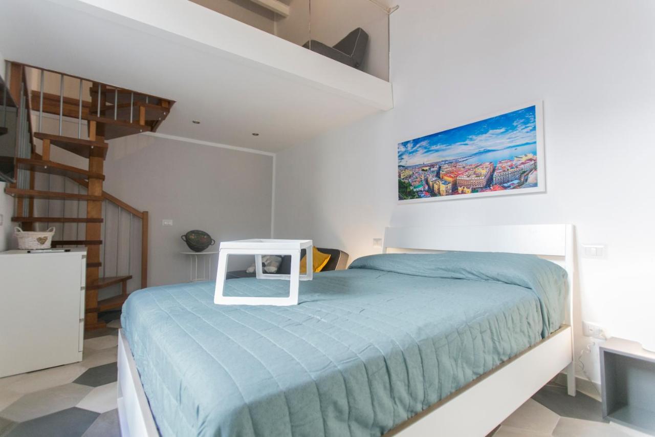 Bed and Breakfast Anticaglia/24 Napoli Esterno foto