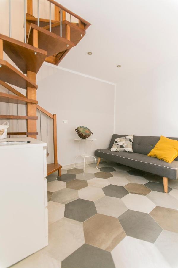 Bed and Breakfast Anticaglia/24 Napoli Esterno foto